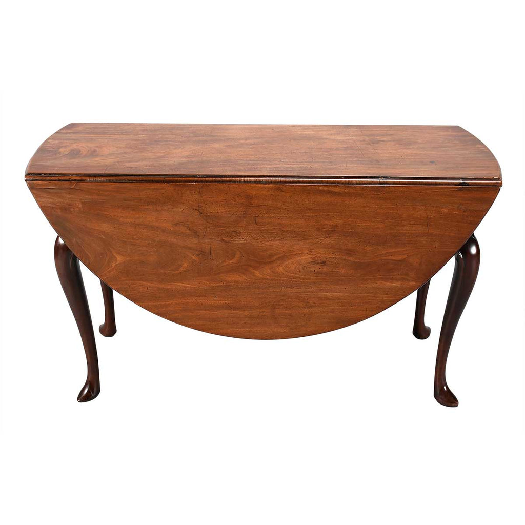 A George II Period Drop Leaf Table on Cabriole Legs