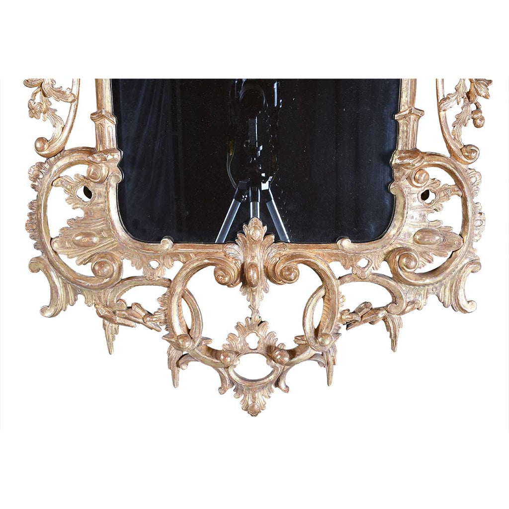 A Fine George II Period Giltwood Mirror Carved with C-scrolls and Icicles