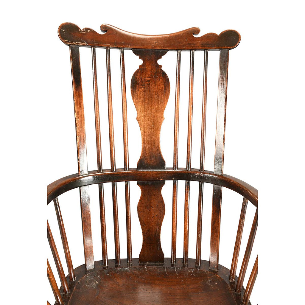 18th Century Comb-Back Windsor Chair on Turned Legs