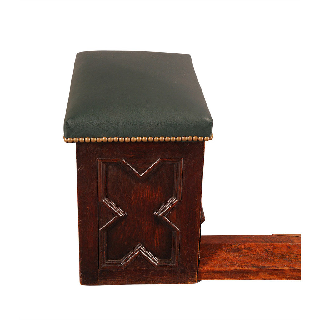 Oak Molded-Front Club Fender