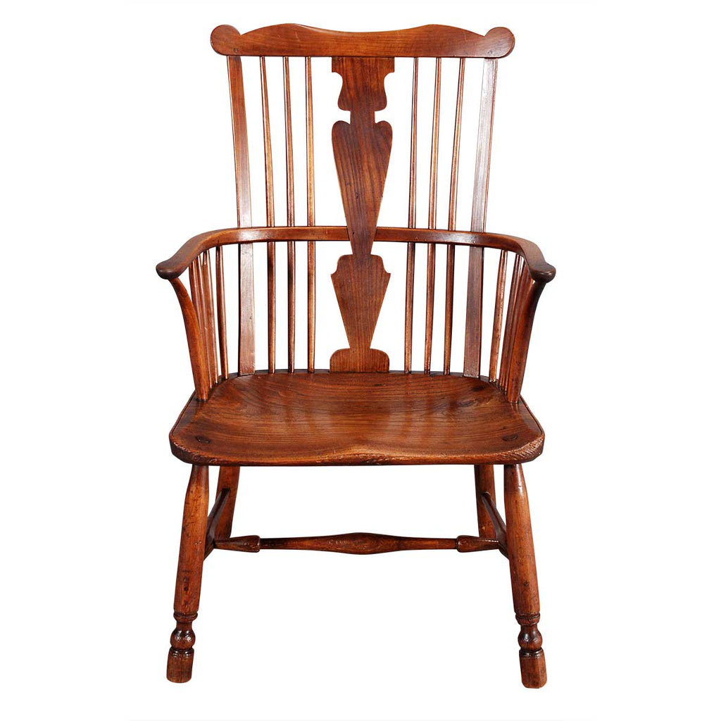 Large Comb-Back Windsor on Turned Legs