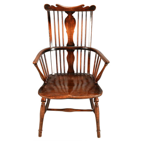 18th Century Comb-Back Windsor Chair on Turned Legs