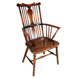 18th Century Comb-Back Windsor Chair on Turned Legs