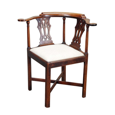 An 18th century English corner chair with pierced backsplats. view 1