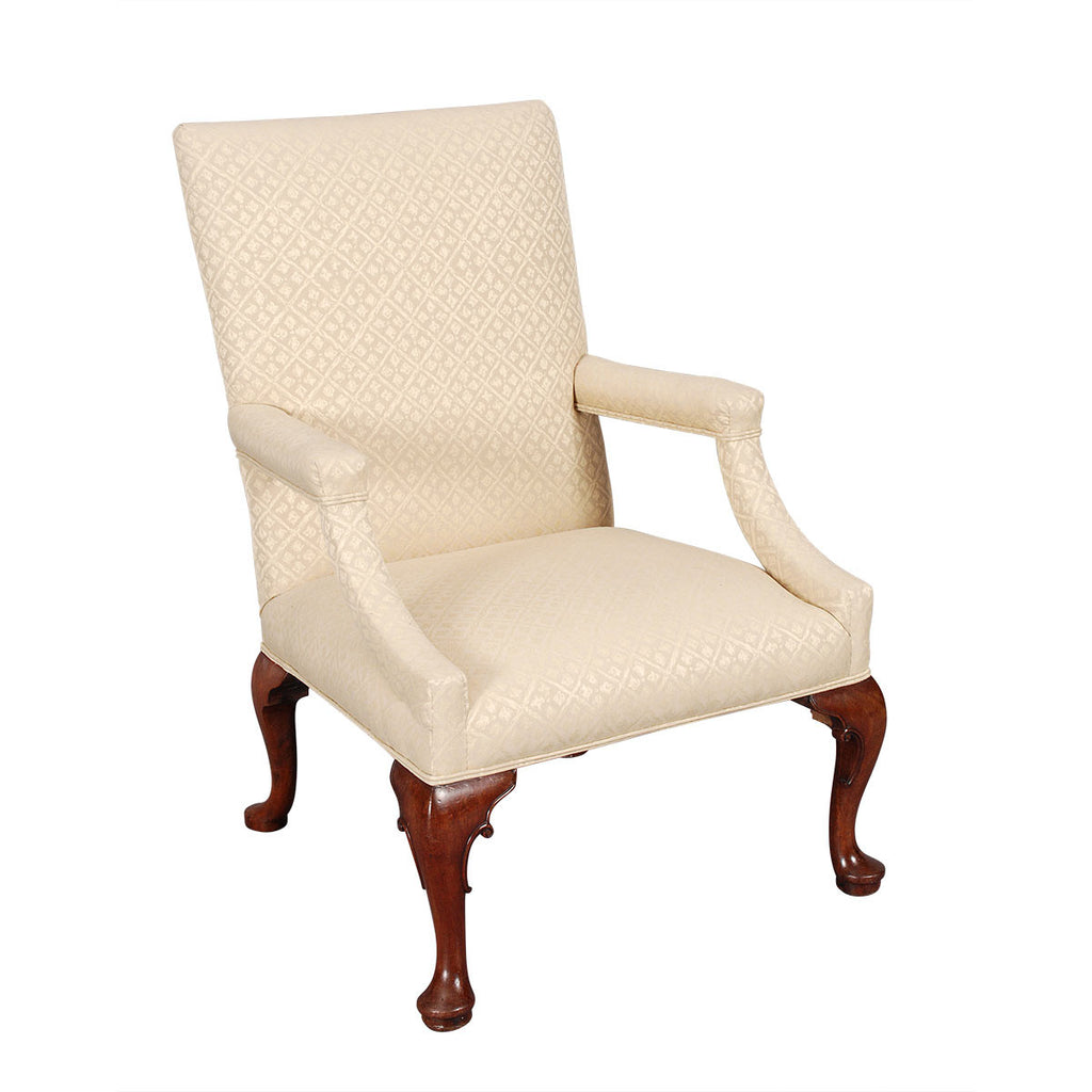 Walnut Gainsboro Chair on Four Cabriole Legs